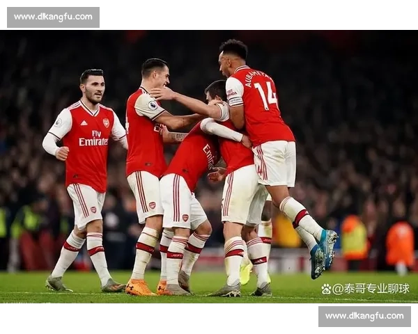 红魔主场迎战铁锤帮英超焦点之战胜负悬念拉满攻防博弈引爆老特拉福德夜晚