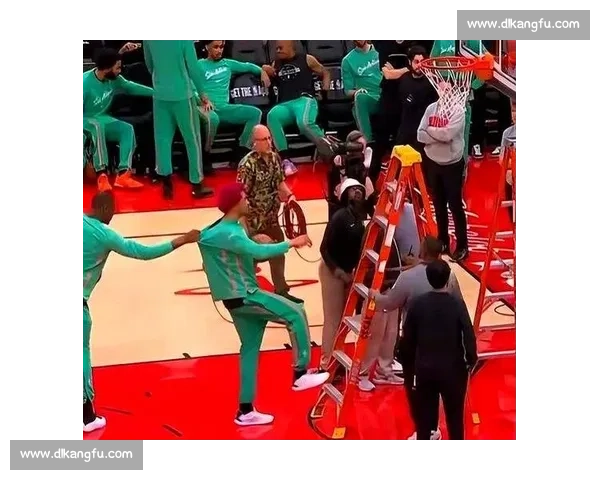 马刺对决勇士焦点之夜老将新星碰撞引爆西部赛场悬念升级季后前哨战